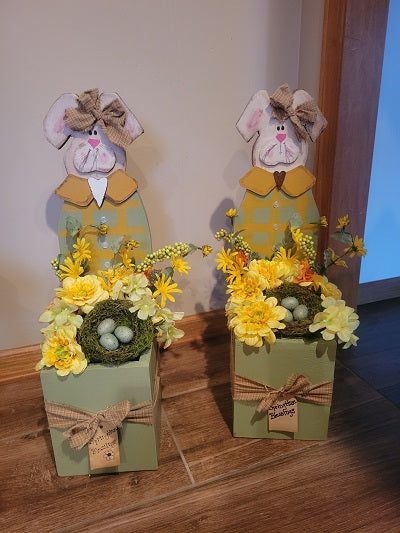 Standing Rabbit Box - Rabbit, Color