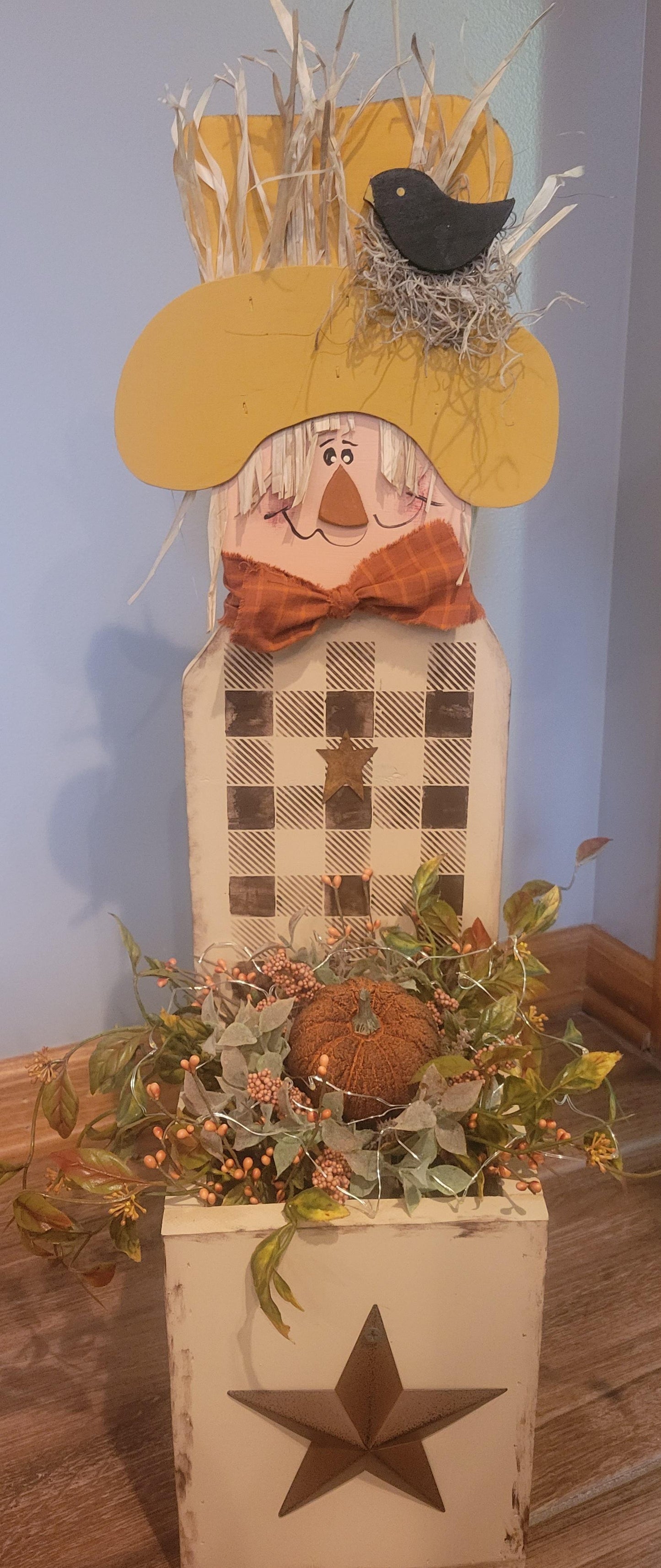 Scarecrow Lighted Box - Box, Orange