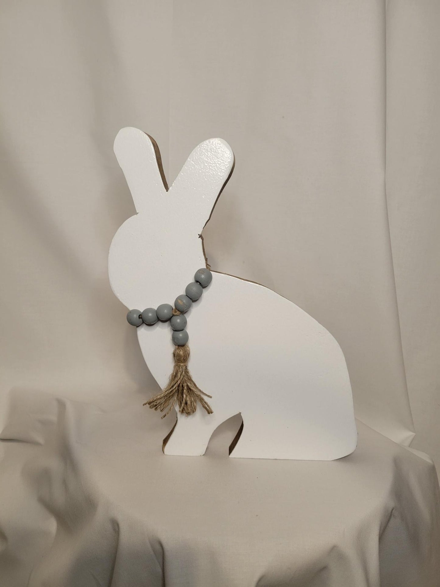 beaded bunny | Hand - Hand, Cut