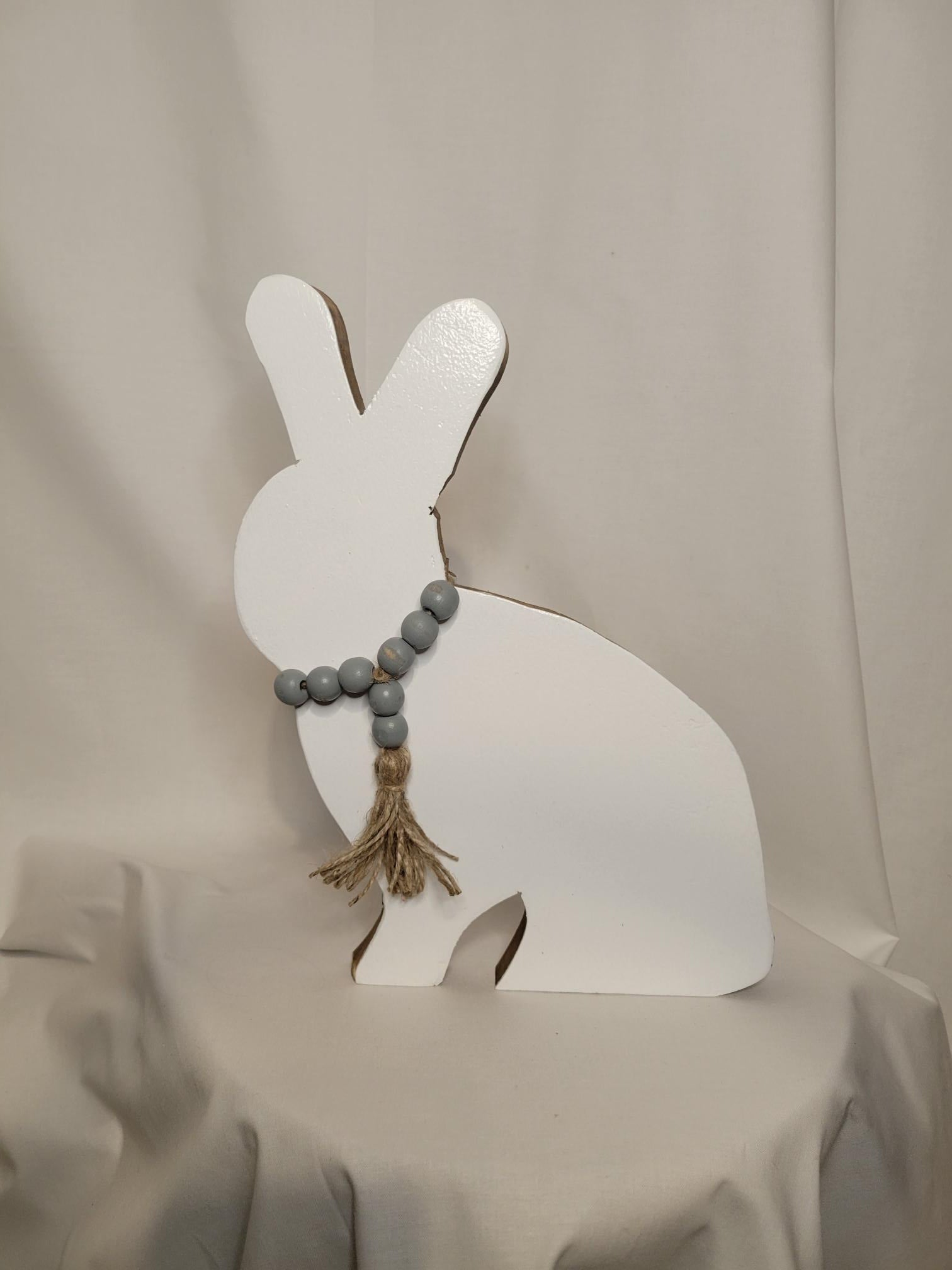 beaded bunny | Hand - Hand, Cut
