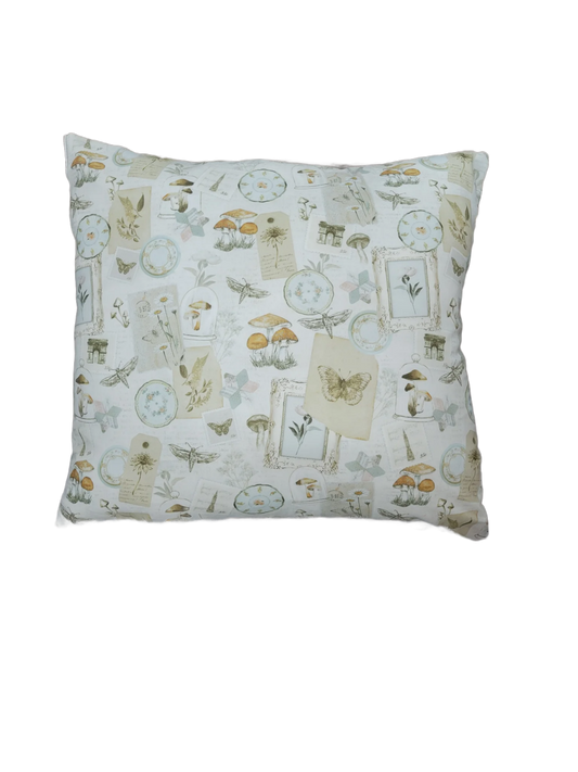 Vintage Botanical Mushroom Throw Pillow – 18x18 Cottagecore Decorative Cushion – Nature Inspired Butterfly & Toadstool Pillow – Rustic Woodland Home Decor