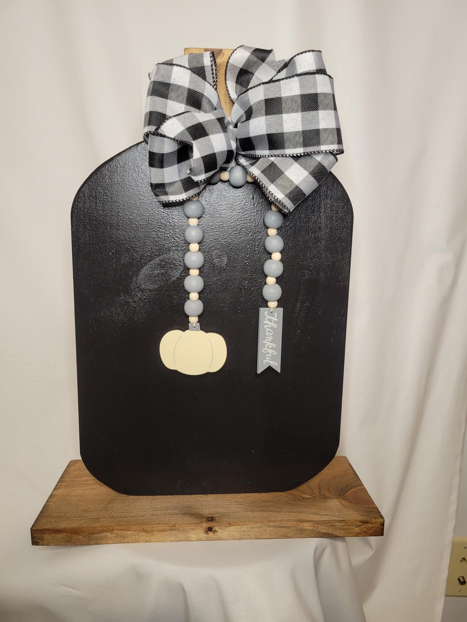 Black Bead Wood Pumpkin - Pumpkin, Black